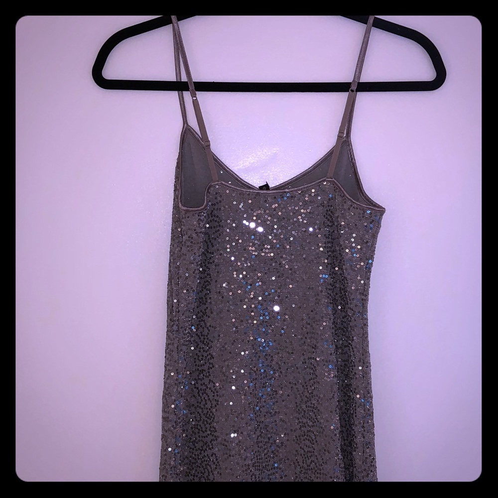 Express sequin top